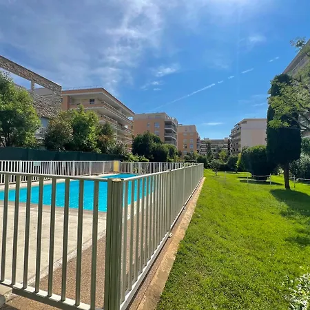 아파트 Les Pins Sea View - 4 People 주앙레핑